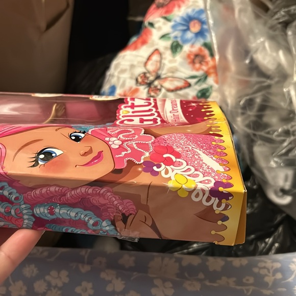 Nib glitzes doll blue hair - Picture 3 of 3